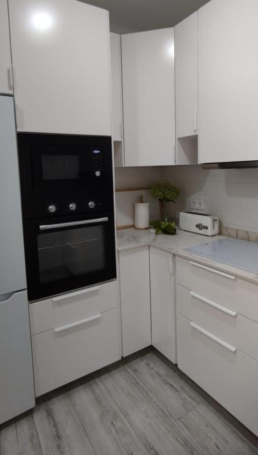 Apartamento Villalvaro Con Parking Santander Exterior photo